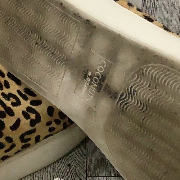 Coconuts by Matisse women’s Leppard faux fur high top sneakers size 9.5 - Picture 8 of 8